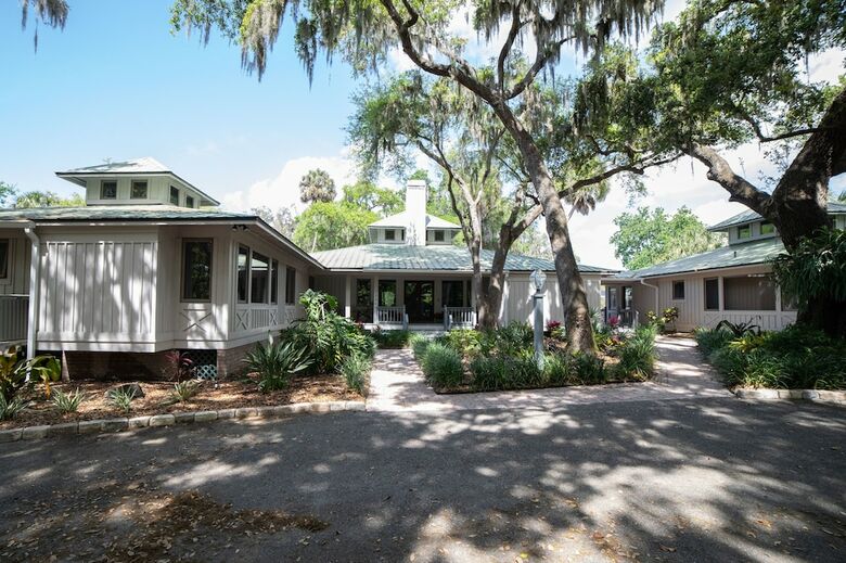 Bed & Breakfast Riverbend Retreat