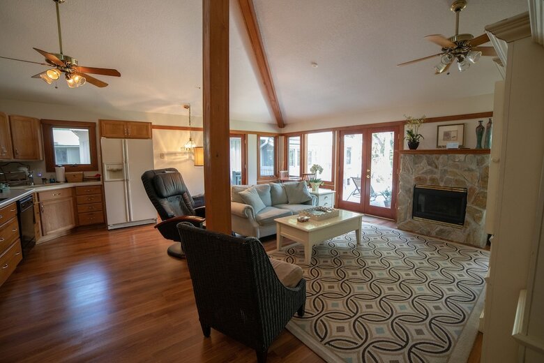 Bed & Breakfast Riverbend Retreat