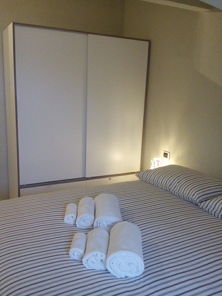 Mici E A-mici B&B
