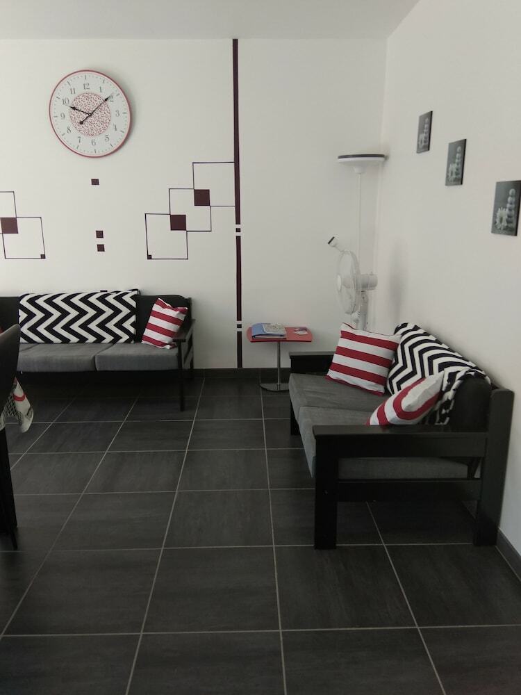 Hotel La Vall�e Des Noyers