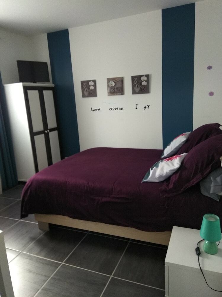 Hotel La Vall�e Des Noyers