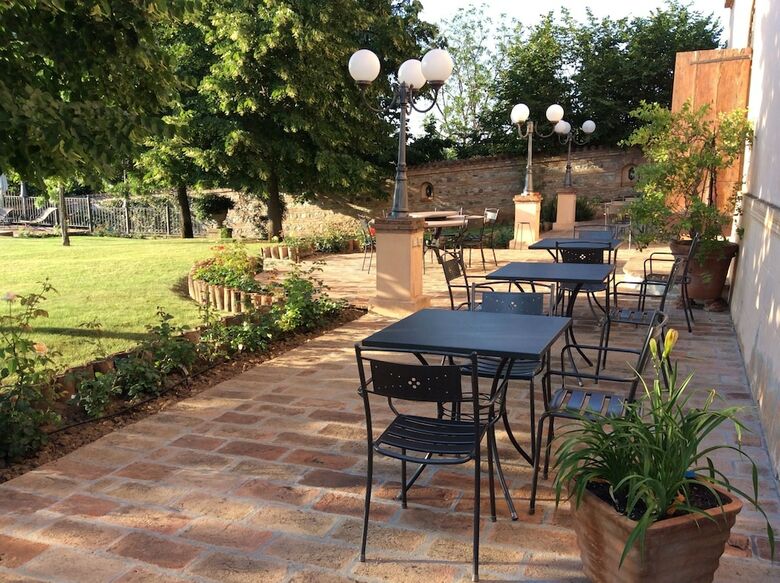 Agroturismo B&B & Residence Corte Bebbi