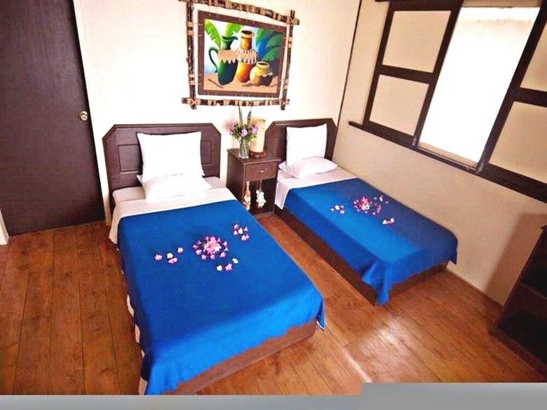 Hotel Ticao Island Resort