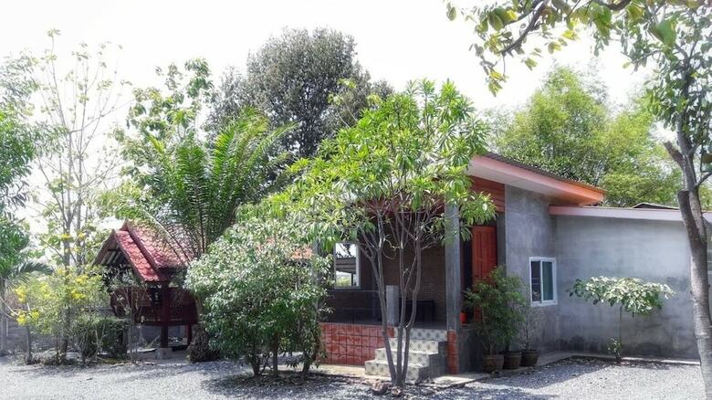 Hotel Pairom Resort