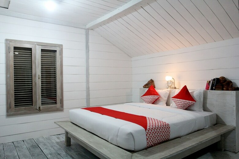 Oyo 156 Wirasamala Villa
