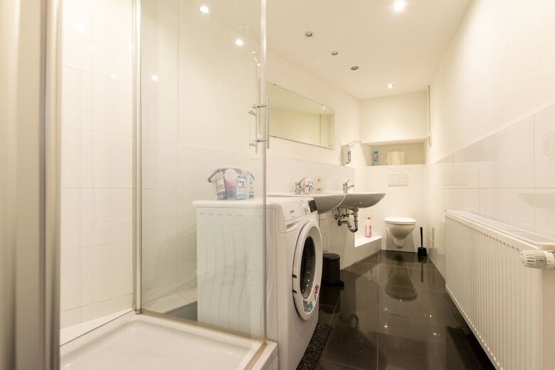Tolstov-hotels Representative City Villa