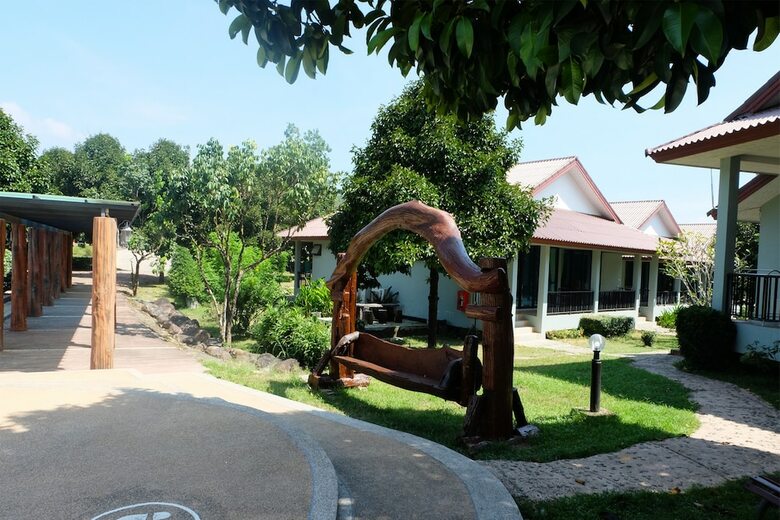 Hotel Akantuka Homestay