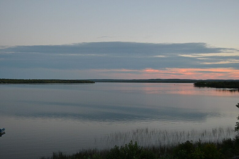 Posada Aj's Walleye Lodge