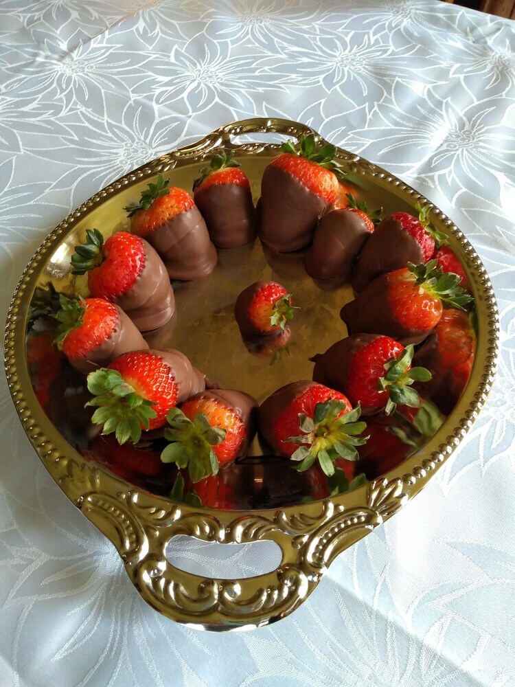 Whole Hearts Bed And Breakfast - Adults Only