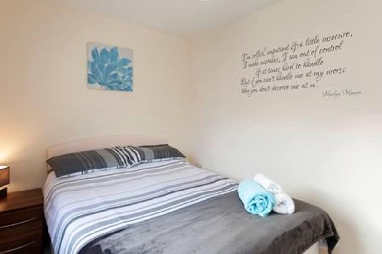 Malsbury Avenue Apartment