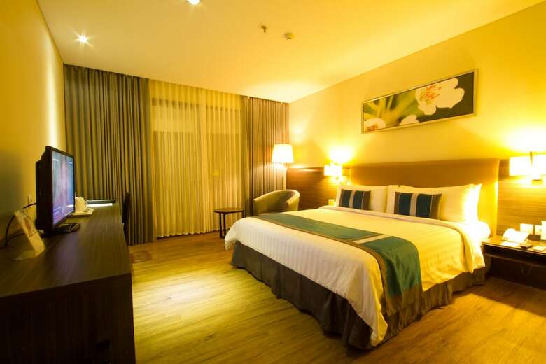 Estrella Hotel & Conference