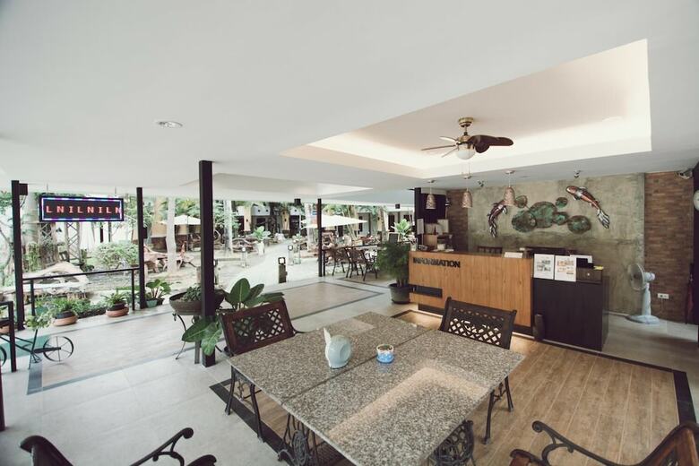 Hotel Huandalha Resort Lumphun
