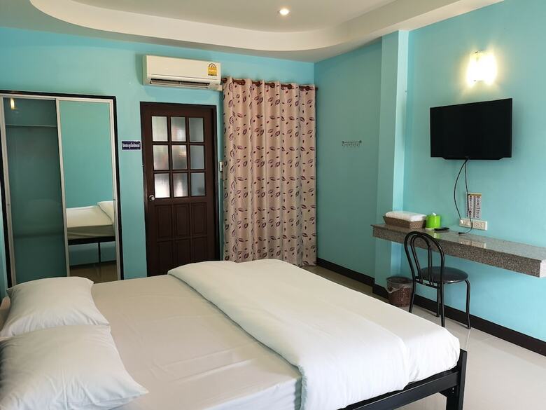 Huaisai Hotel