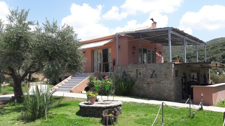Aparthotel Socrates Organic Village-wild Olive