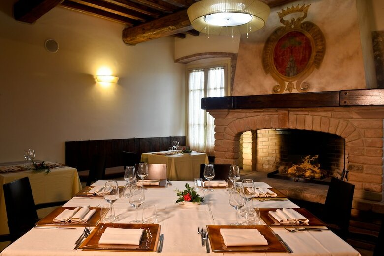 Hotel Molino Del Duca Cesi
