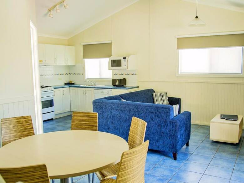 Nrma Ocean Beach Holiday Resort