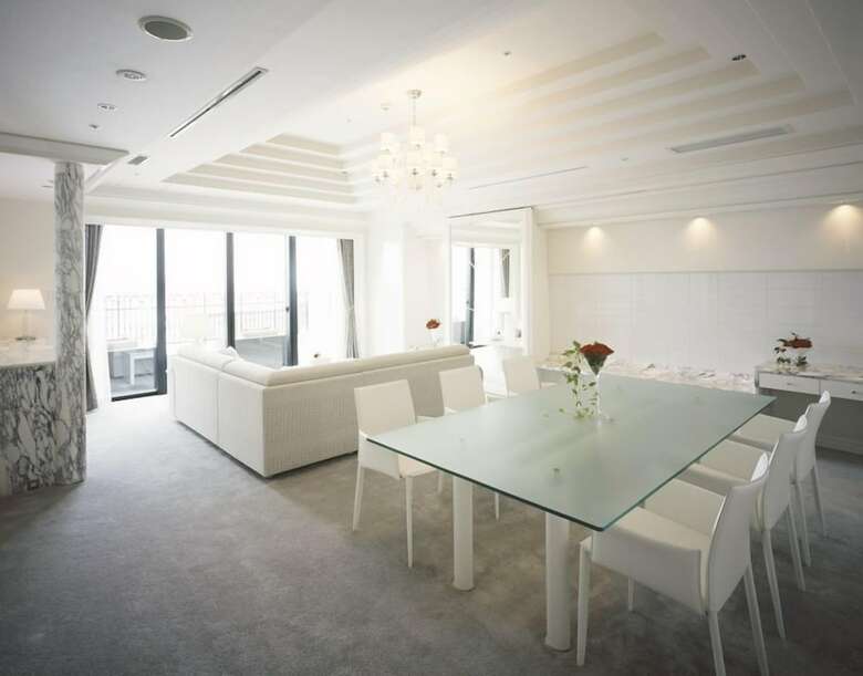 Hotel La Suite Kobe Harborland