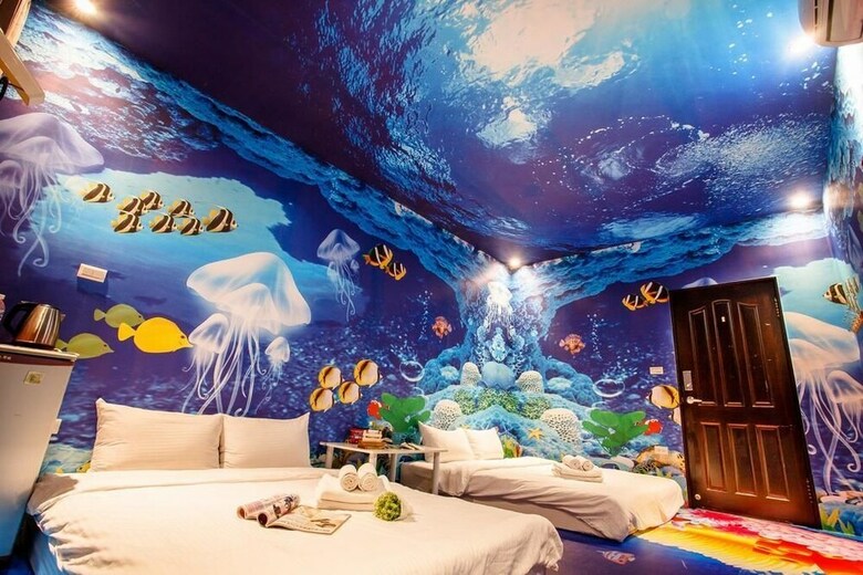 Hotel Underwater World