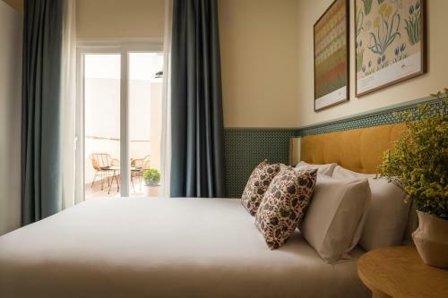 Hotel Bypillow Abril