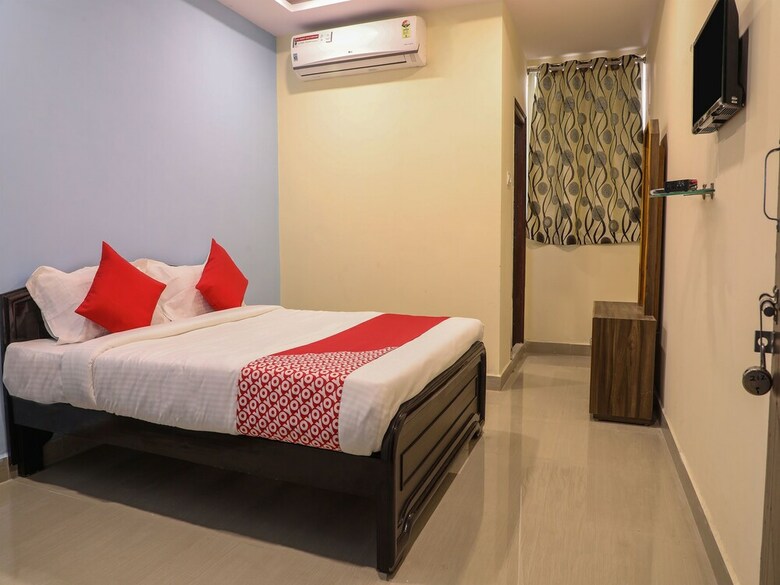 Hotel Oyo 15457 Grd Residency
