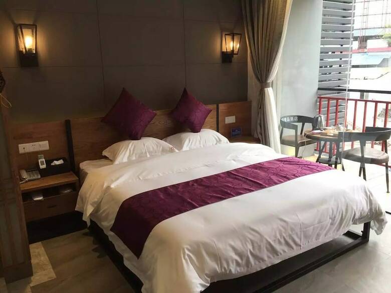 Posada Holland Boutique Inn