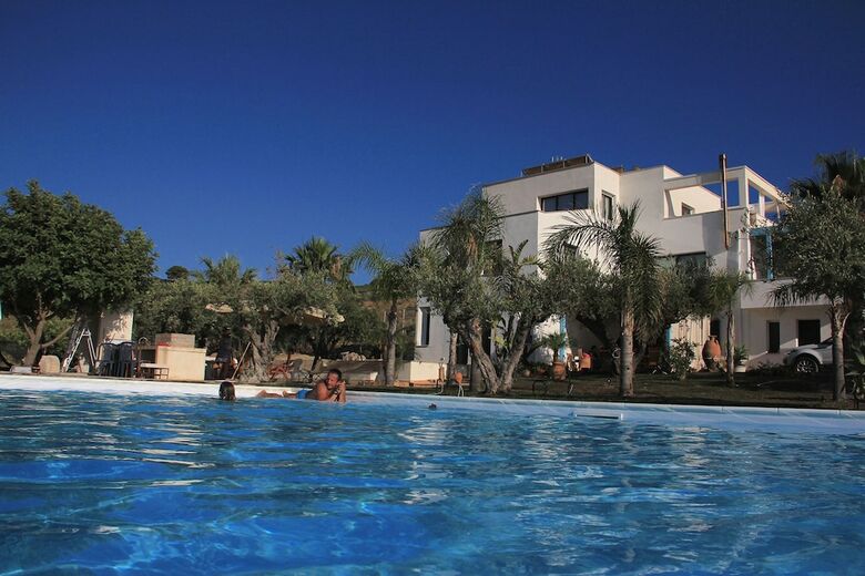 Bed & Breakfast Punta Bianca Suite&home Experience