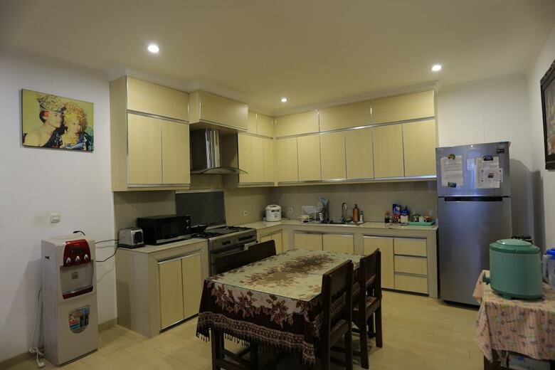 Hotel Pi Home Baciro