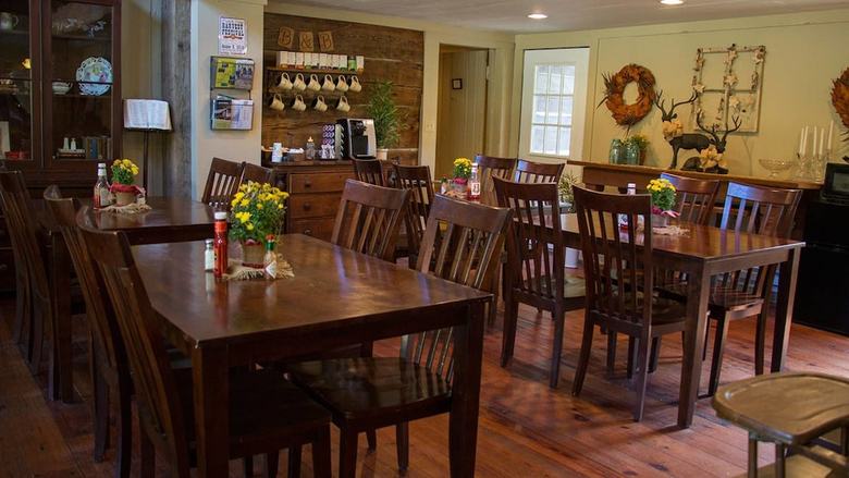 French Camp Bed And Breakfast