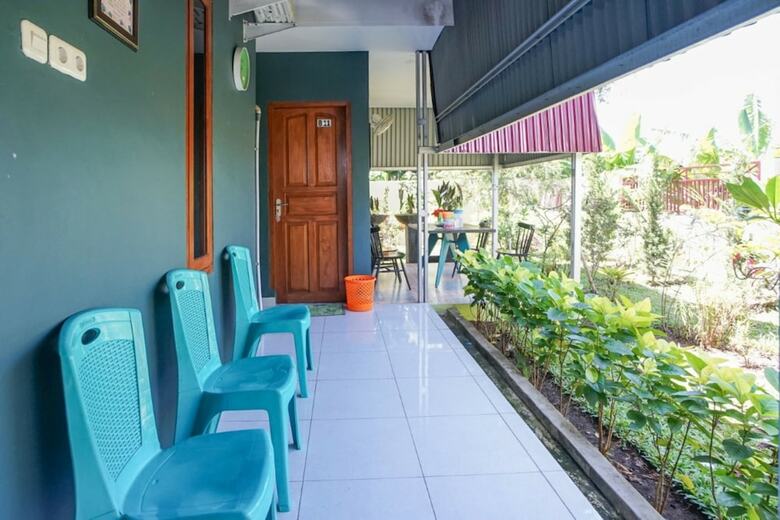 Hotel Rumah Kost Maple Winangun
