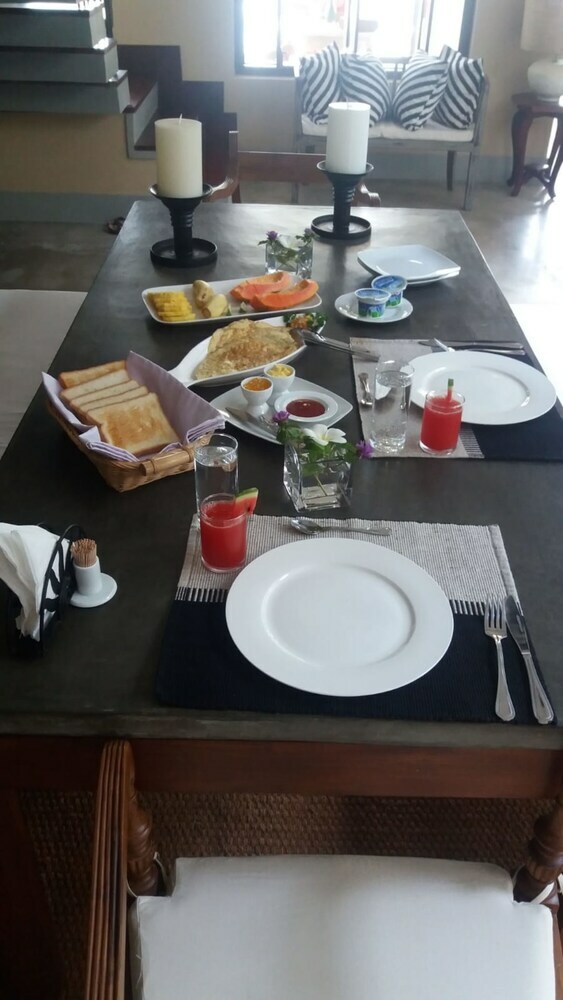 Hotel Arahtis Lake Villa