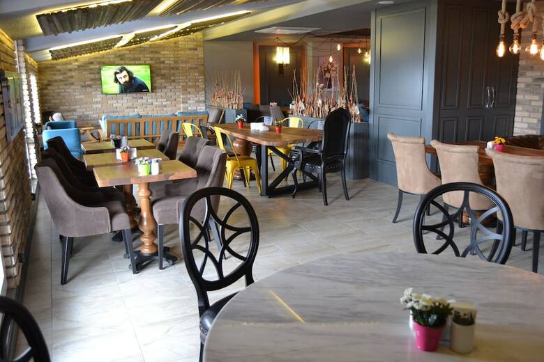 Hotel Zade