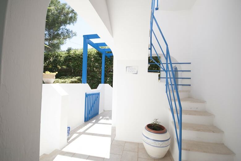Hotel Villa Flora Studios & Apartments