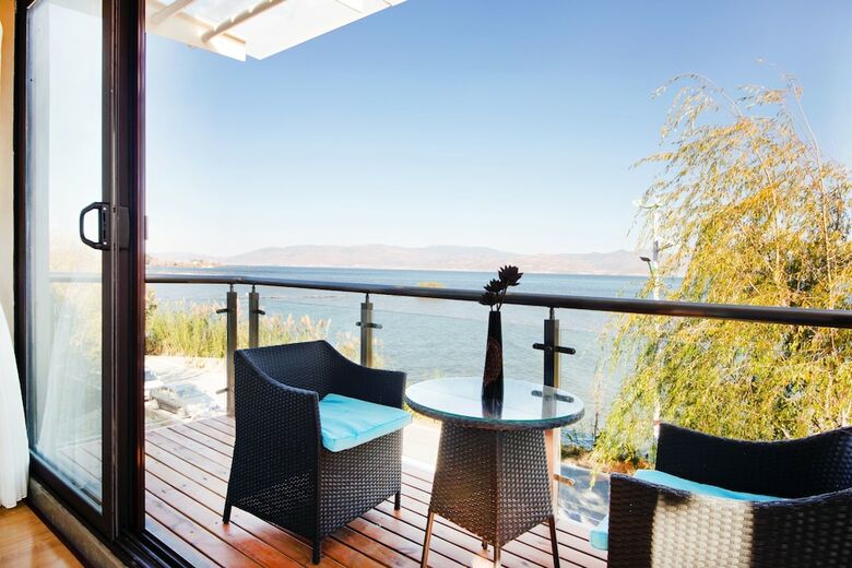 Posada Dali Lanshe Seaview Inn