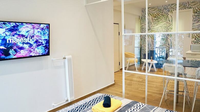 Apartamentos Charming Sunny Studio In Athens