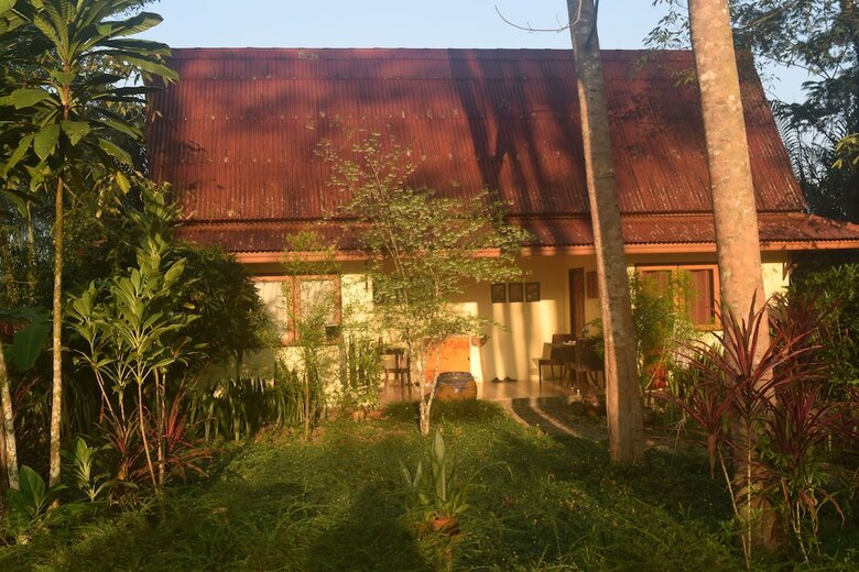 Hotel Manora Garden B & B