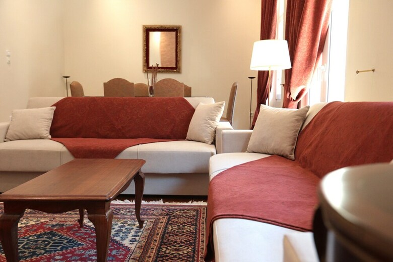 Pagrati Penthouse Apartment
