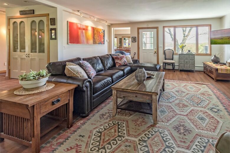 Moonshadow Bed And Breakfast