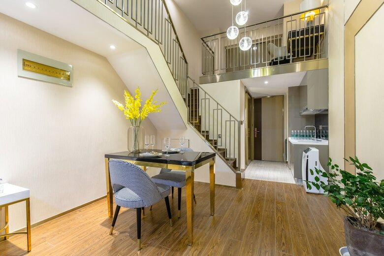 Wisetrip Service Apartments (Wisdom Gate)