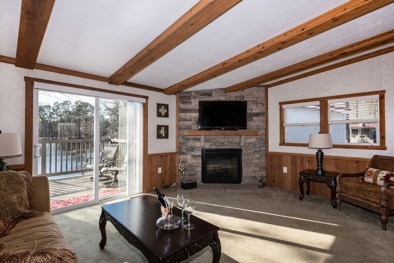Swan Lake Resort Rentals