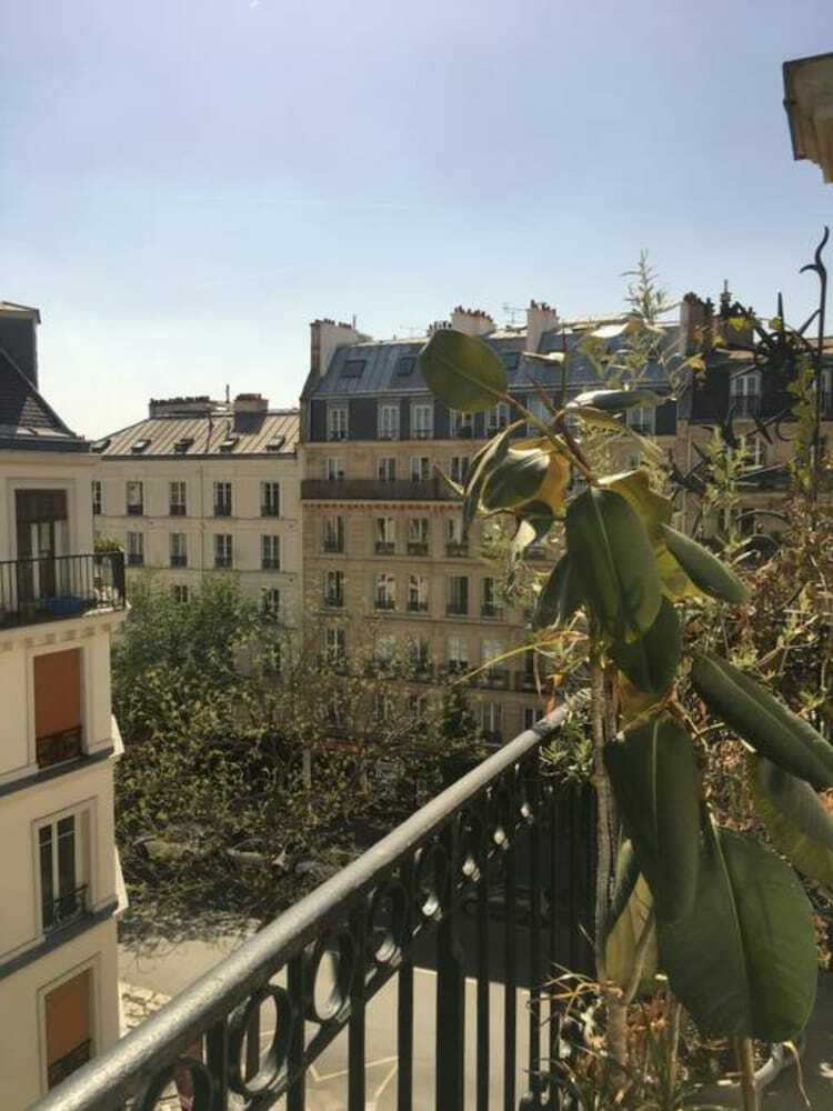 Apartamento Modern Studio In Paris With Balcony