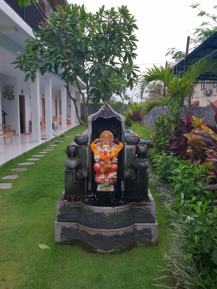 Hotel Double'd Guest House