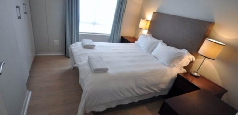 3 Bedroom Apartment In Central Cape Town
