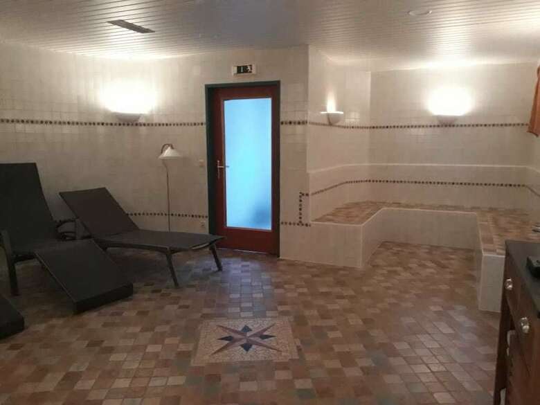 Hotel Dienstl Gut