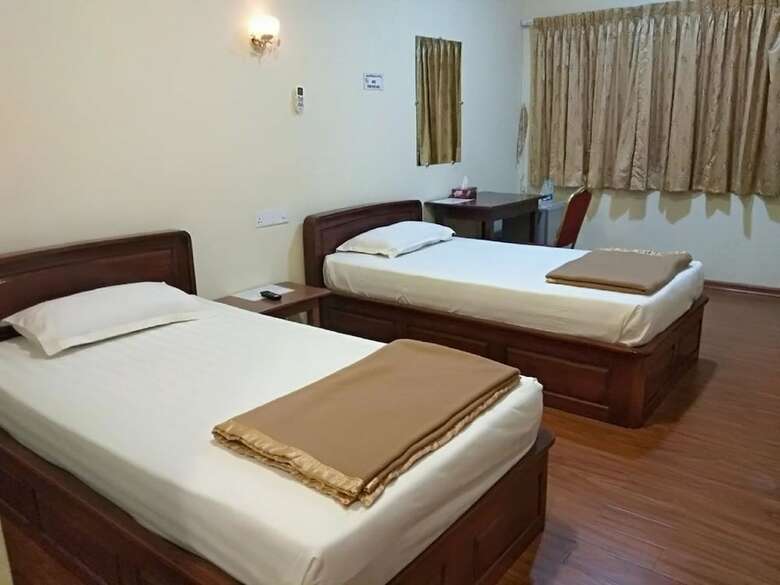 Diamond Popa Hotel