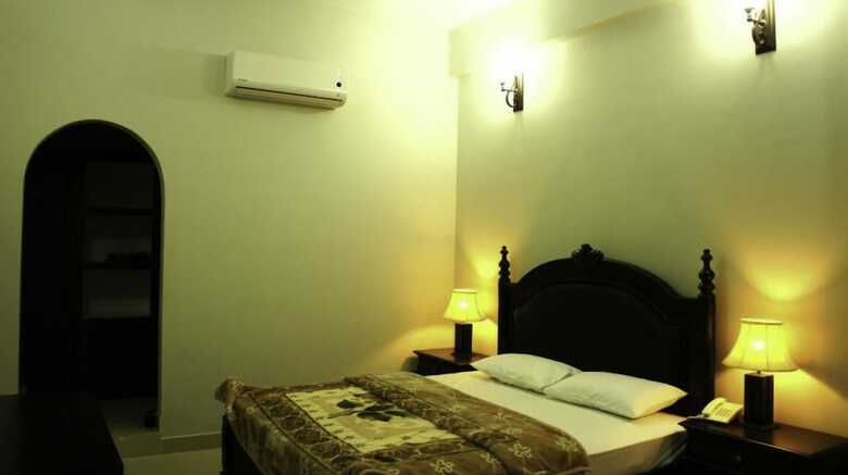 Shelton Hotel Timergara