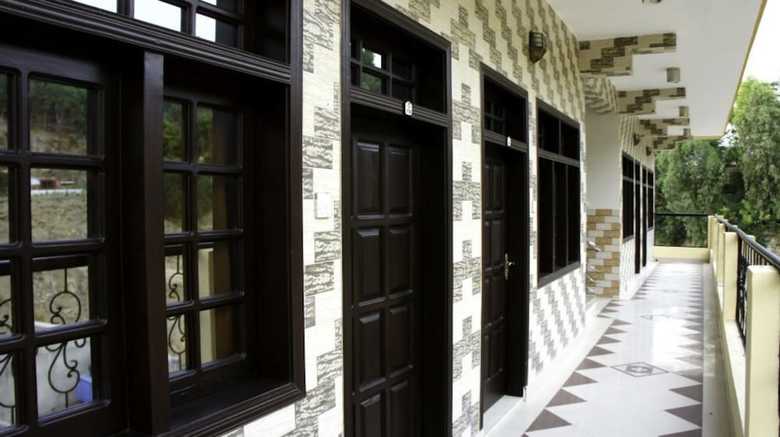 Shelton Hotel Timergara