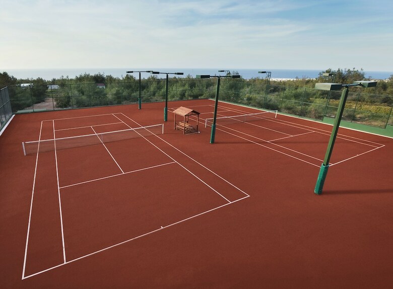 Hotel Korineum Golf & Beach Resort