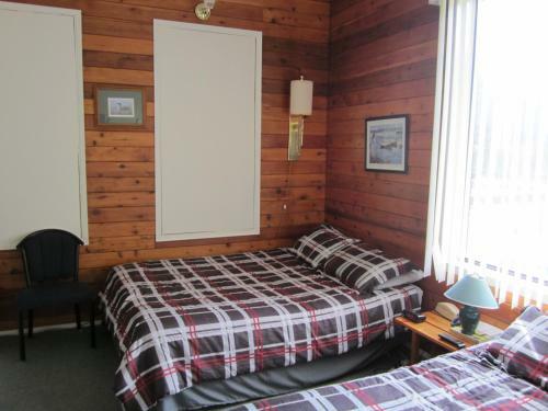 Posada Cedars Inn