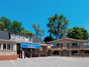 Motel Howard Johnson Express Inn Barrie