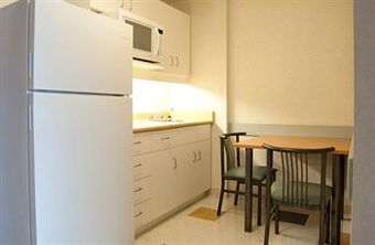 Hotel Residence & Conference Centre- Barrie